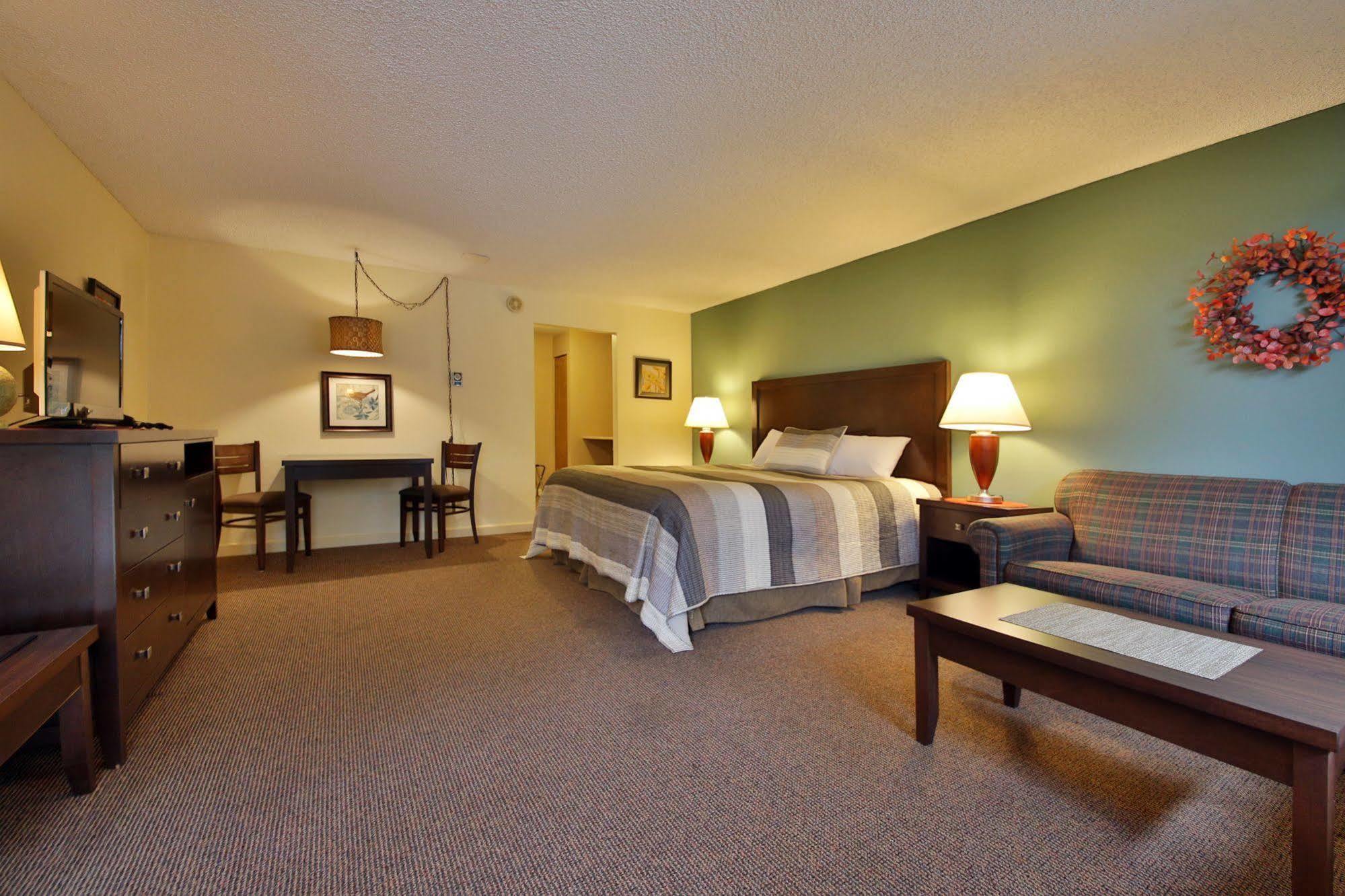 Harbor Inn Freeland Экстерьер фото