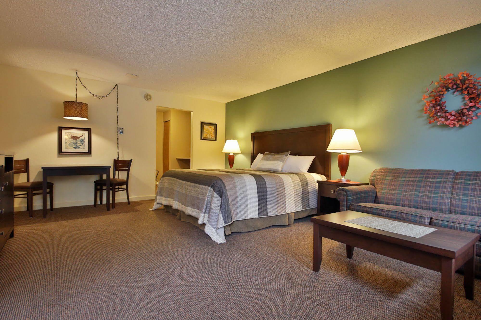Harbor Inn Freeland Экстерьер фото